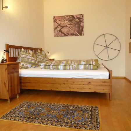 Charming, Central, Spacious Apartment インスブルック エクステリア 写真