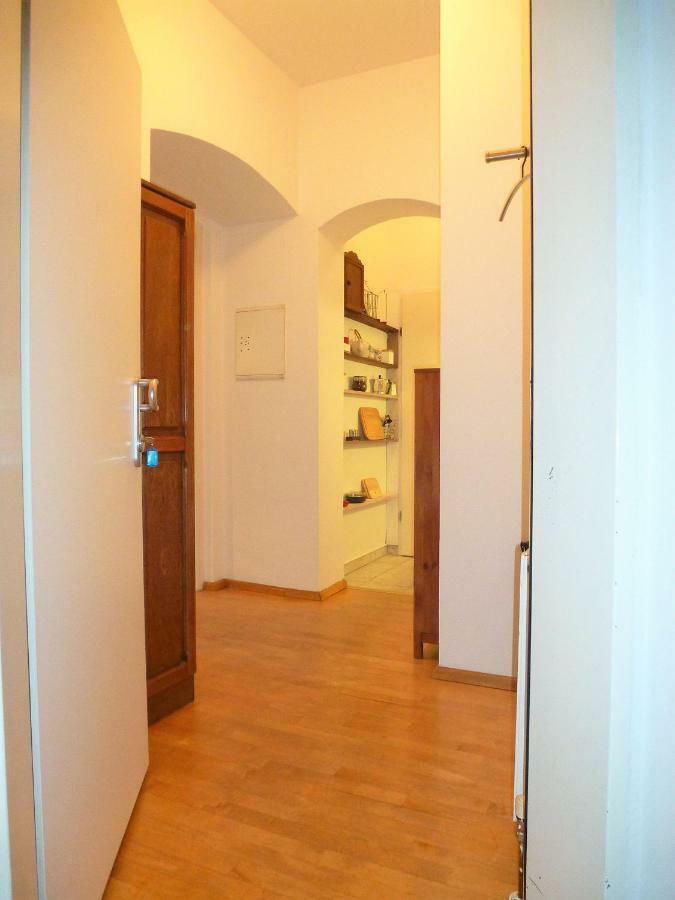 Charming, Central, Spacious Apartment インスブルック エクステリア 写真
